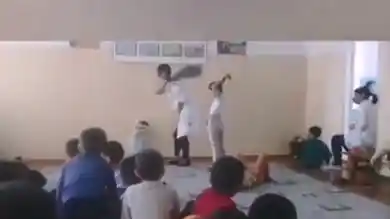 кадр из видео