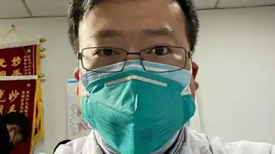 врач-офтальмолог Ли Вэньлян