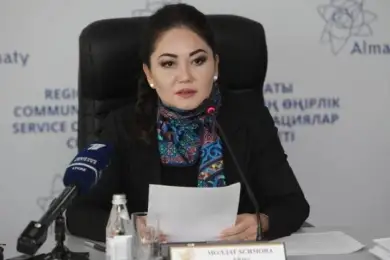 Главный санврач Алматы находится на карантине дома