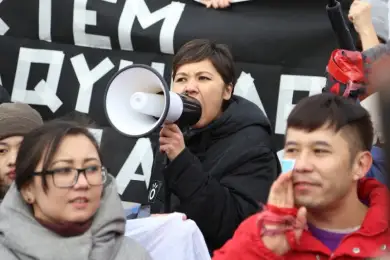 Токаев подписал новый закон о митингах