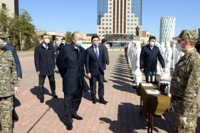 Токаев встретился с призванными военнослужащими