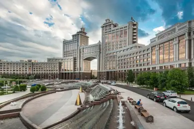 КазМунайГаз сократит число сотрудников на 34%