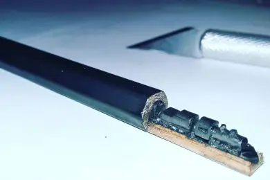 Паровоз на кончике карандаша. Казахстанец создает чудеса