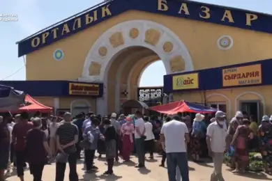 Сотни торговцев яростно протестуют в Актобе