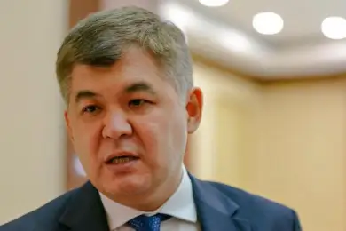 Все больницы страны начинают работать как инфекционные — Биртанов