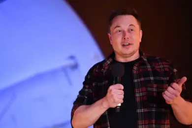 Илон Маск готов поговорить со всеми студентами-казахстанцами