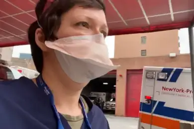 У всех COVID-19. Врач из Нью-Йорка рассказала об отчаянном положении больниц и тотальном дефиците