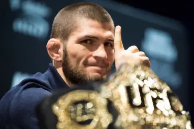 Хабиб прибыл в Алматы на турнир Gorilla Fighting Championship