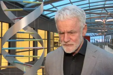 Сразу двумя штаммами коронавируса заразился житель Исландии