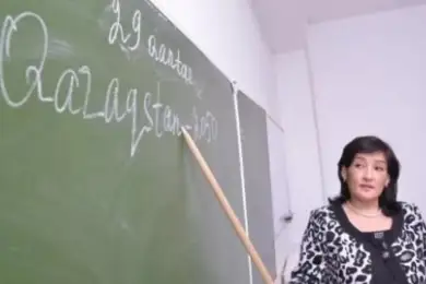 Внедрять латиницу в школах Казахстана начнут через два года