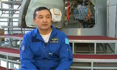 Первый космонавт независимого Казахстана Айдын Аимбетов дал предполетную пресс-конференцию