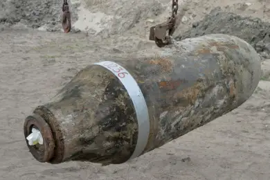 Жителей Берлина эвакуировали из-за бомбы в 250 килограмм. Видео