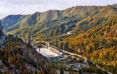 Государственные земли «Медеу» и «Шымбулака» стали частными — юрист