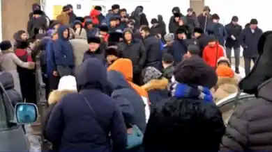 кадр из видео