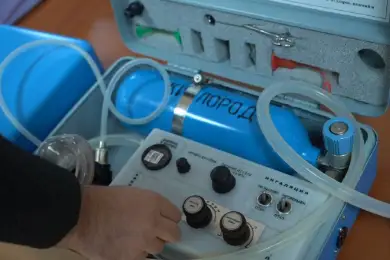 Кокшетау вдвое увеличил производство аппаратов искусственной вентиляции легких
