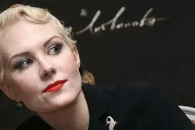 Актрису Ренату Литвинову сбил автомобиль в Москве