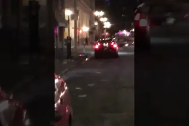 Автомобиль въехал в толпу участников протеста в США, видео