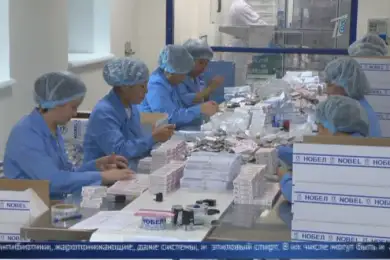 Лекарства от коронавируса должны были выдавать бесплатно