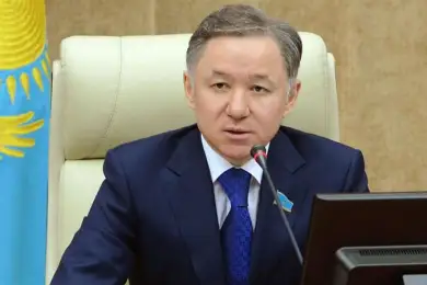 Спикер парламента Казахстана заразился COVID