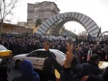 Акция протеста прошла в Тегеране в связи с признанием властей Ирана в атаке украинского самолета