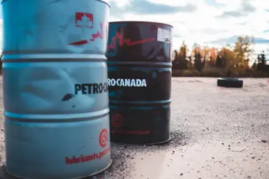 Минус 40,32 доллара за баррель нефти. Исторический рекорд использует Трамп