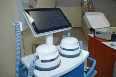 Казахстан производит уникальные анти-COVID аппараты, которые «открывают легкие»