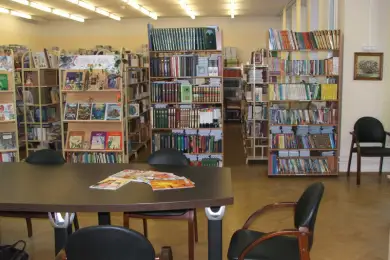 Школьным библиотекарям забыли поднять зарплату