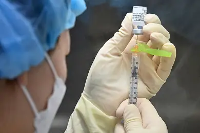 Пенсионер умер на другой день после укола вакциной Pfizer 