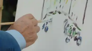 кадр из видео