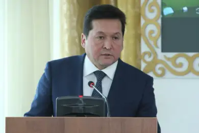 Отняли орден. Экс-глава управления энергетики и ЖКХ приговорен к штрафу в 105 тысяч долларов