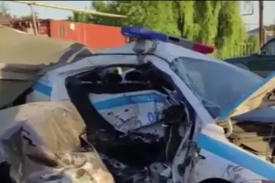 Полицейских на блокпосте Алматы протаранили умышленно — юрист