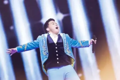 Димаш поздравил Ержана Максима с победой на Евровидении