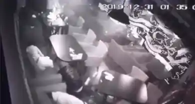 кадр из видео