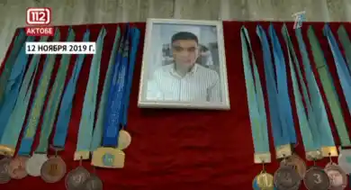 кадр из видео