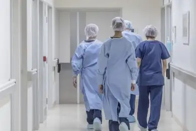 Медикам Казахстана в группе риска будут доплачивать до 850 тысяч тенге ежемесячно