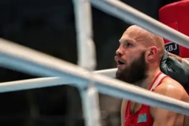 Василий Левит выиграл олимпийскую лицензию и поздравил женщин