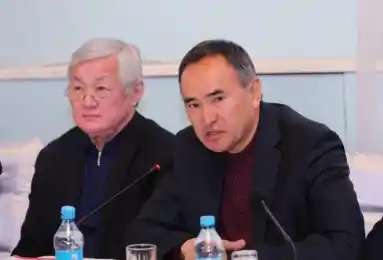 Сапарбаев и Мырзахметов