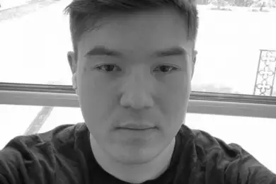 Ушел из жизни Айсултан Назарбаев