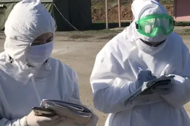 Тридцать врачей Шымкента получили по два миллиона тенге