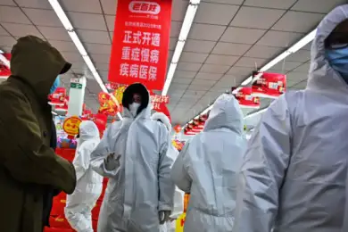 Казахстанская студентка из Уханя: мы не превратились в зомби, еды хватает