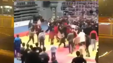 кадр из видео