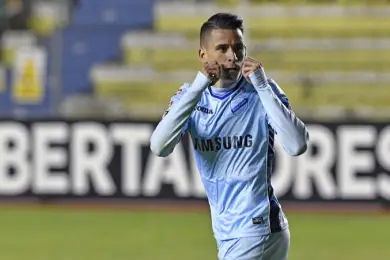 Юный фанат довел футболиста до слез