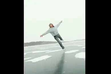 Элизабет Турсынбаева покаталась на замерзшем озере в Боровом под песню Димаша. Видео