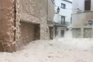 Шторм «Глория» унес жизни 4 человек в Испании, ветер достигает 100 километров в час