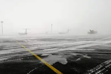 Аэропорт Нур-Султана объявил об отмене рейсов