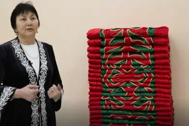 Самое большое корпе сшили в Казахстане