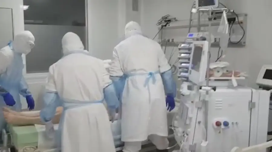 кадр из видео