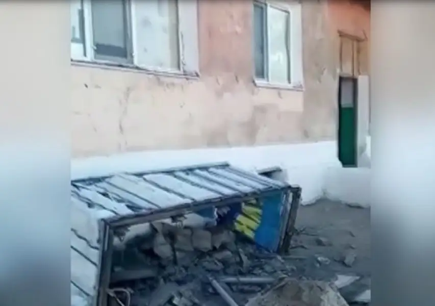 кадр из видео