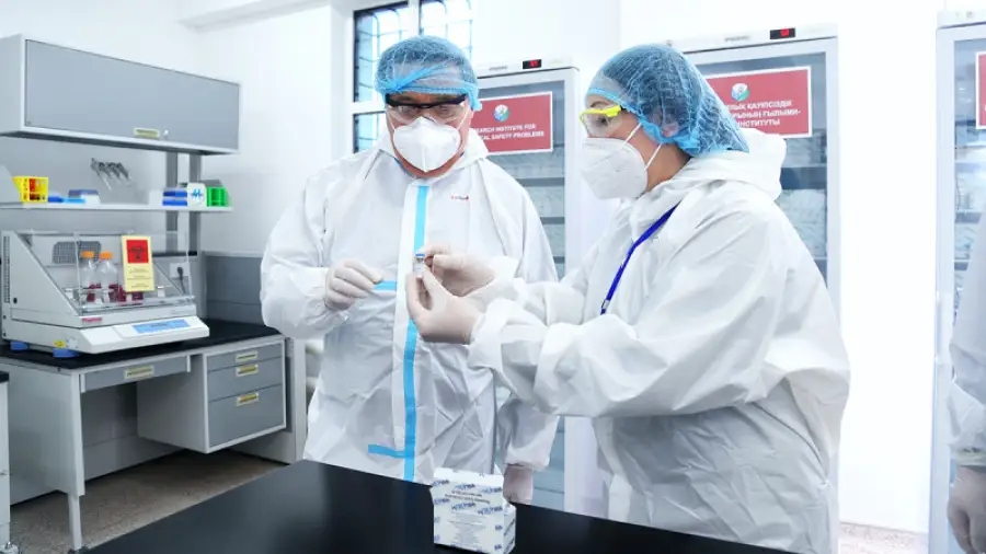 вакцина QazCovid-in