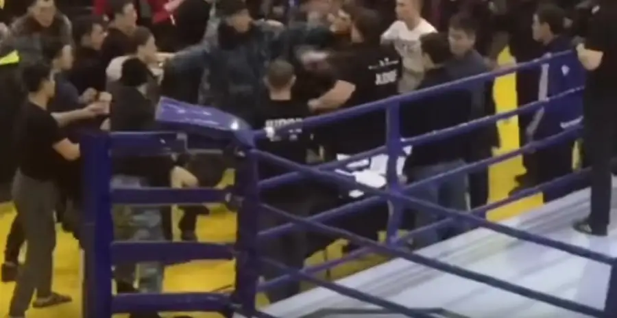 кадр из видео